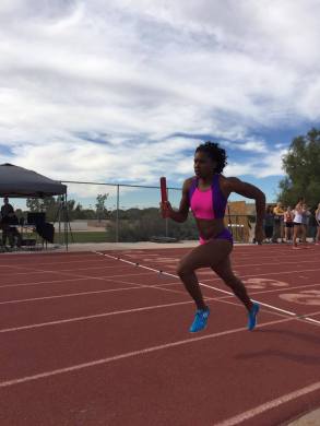 12637052_742580649175171_1251423586_o